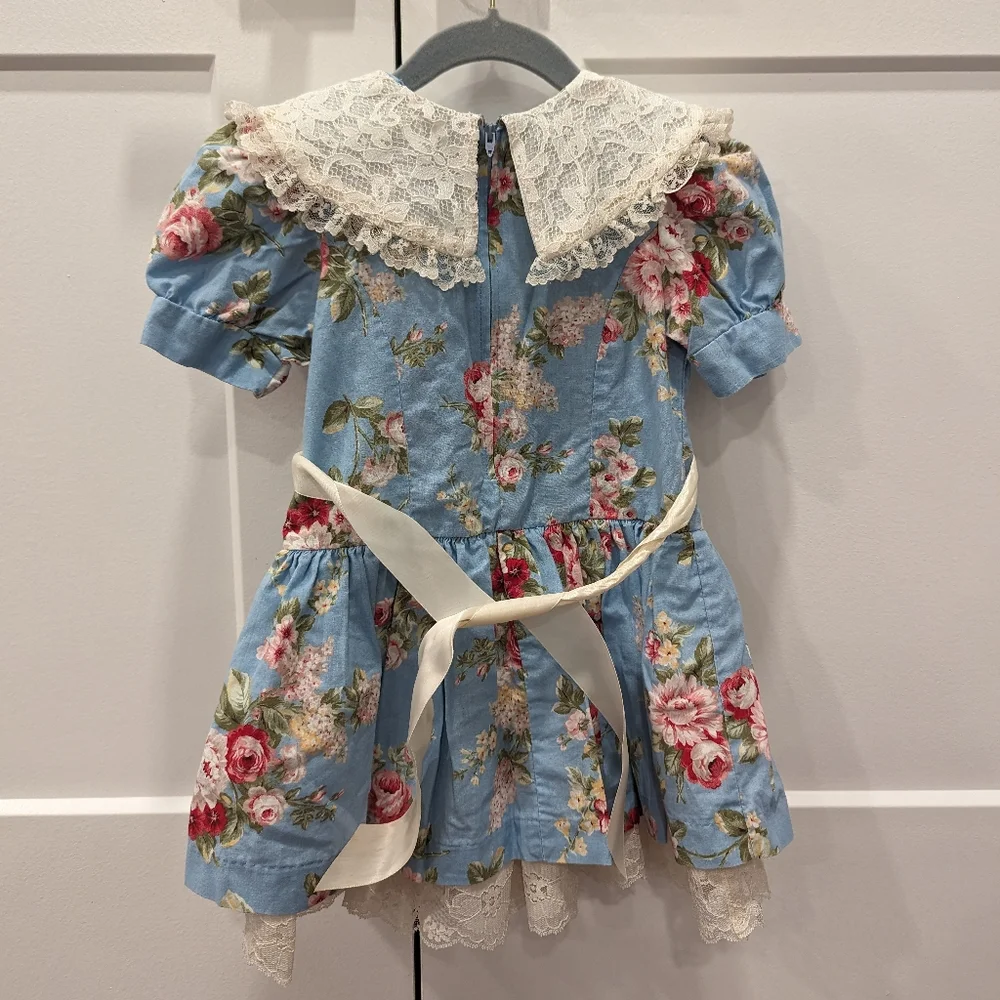 Vintage FAME KIDS Victorian floral dress with lace bib collar